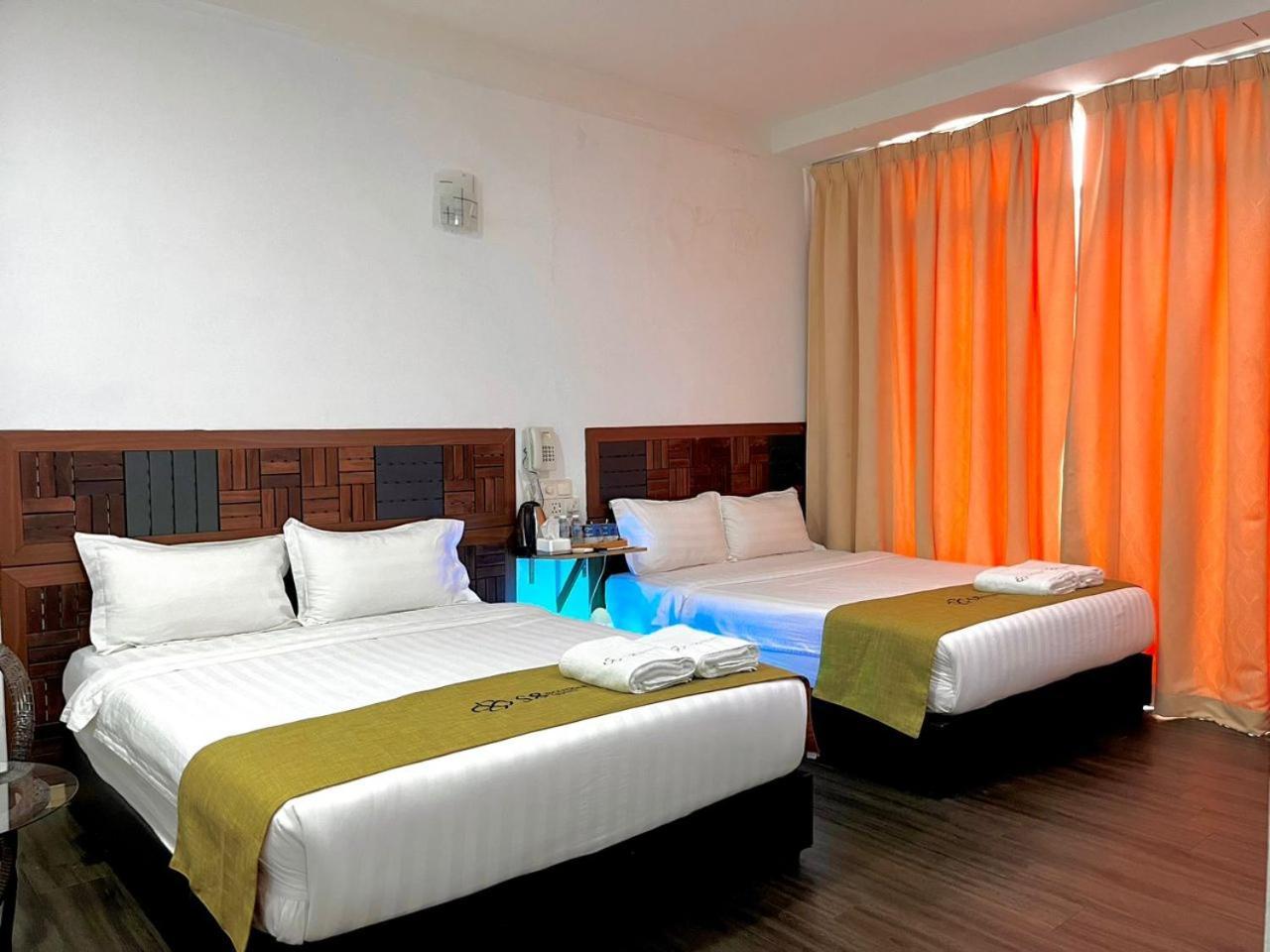 S8 Boutique Hotel Near Klia 1 & Klia 2 雪邦 外观 照片