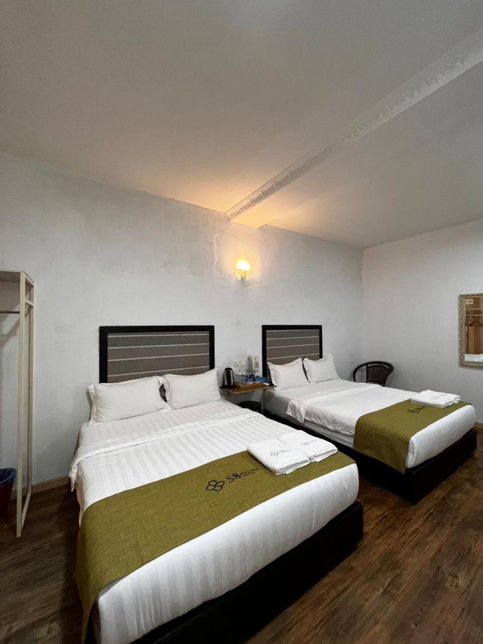 S8 Boutique Hotel Near Klia 1 & Klia 2 雪邦 外观 照片