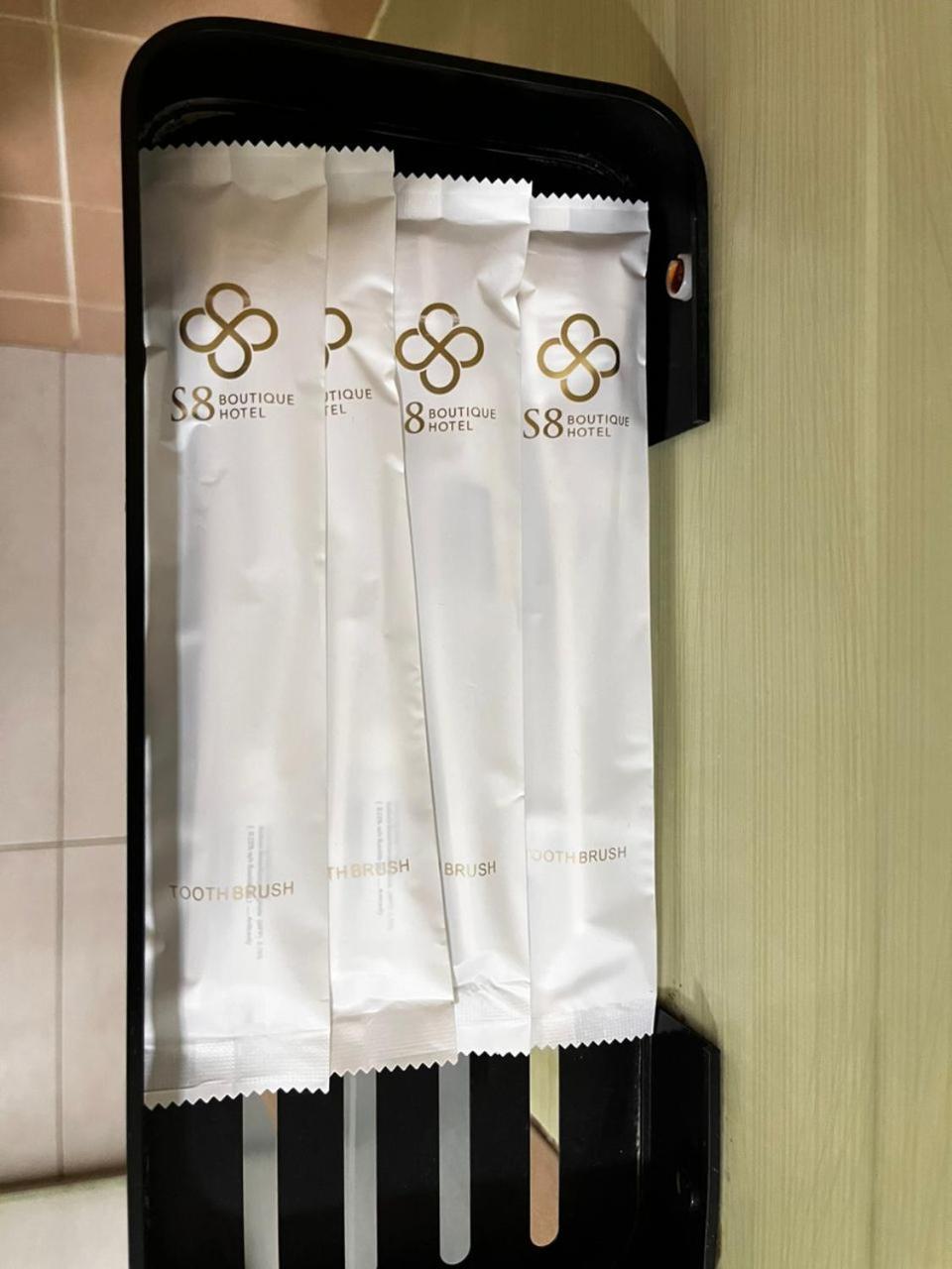 S8 Boutique Hotel Near Klia 1 & Klia 2 雪邦 外观 照片