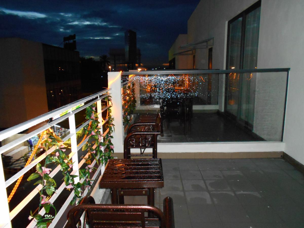 S8 Boutique Hotel Near Klia 1 & Klia 2 雪邦 外观 照片