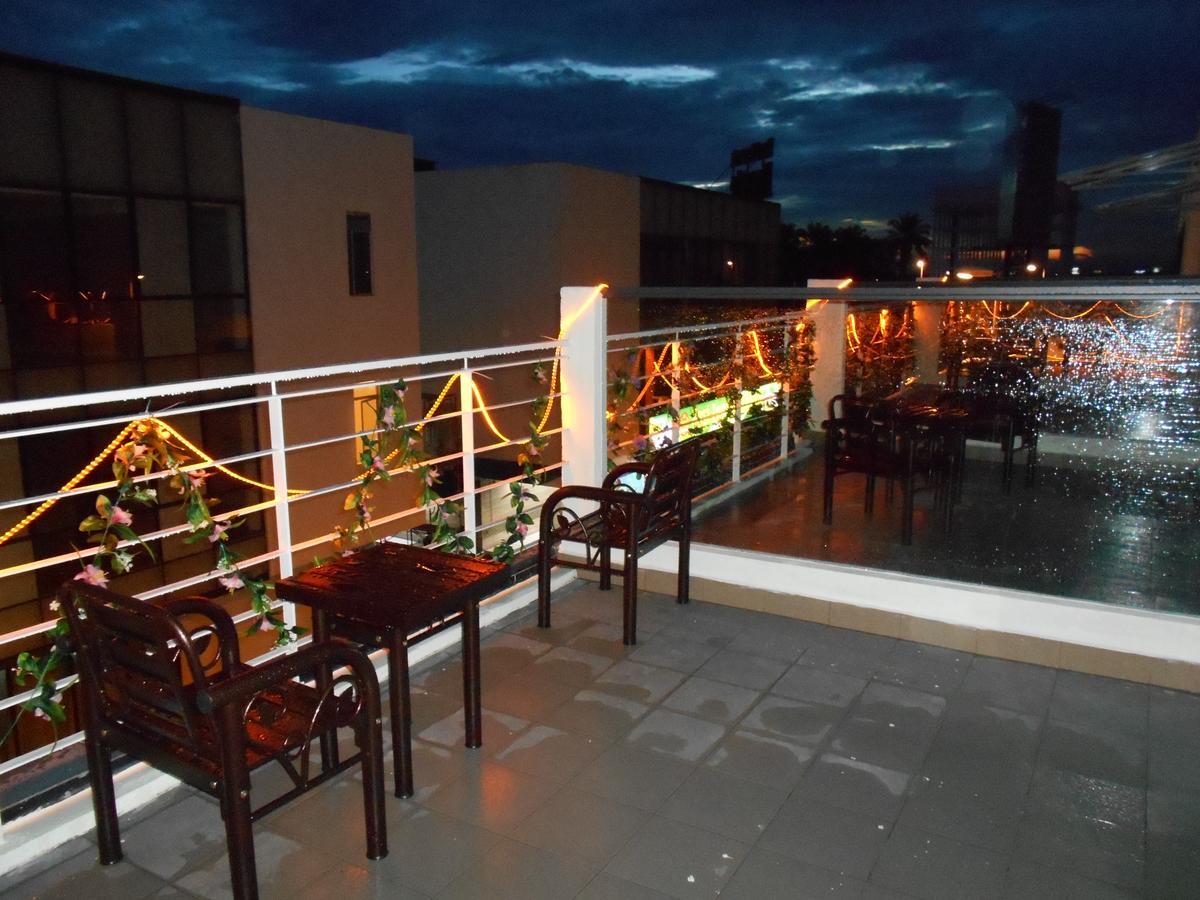 S8 Boutique Hotel Near Klia 1 & Klia 2 雪邦 外观 照片